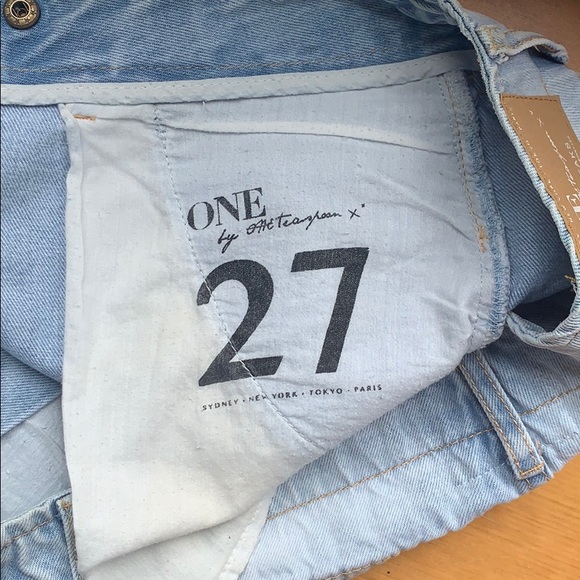 One Teaspoon Super Freaks Lace Up Denim Shorts - Picture 10 of 10